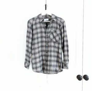 Aritzia TNA boyfriend flannel